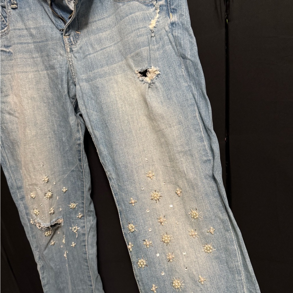 Abercrombie & Fitch Boyfriend Jeans with Bead & Pearl accents - Picture 5 of 9
